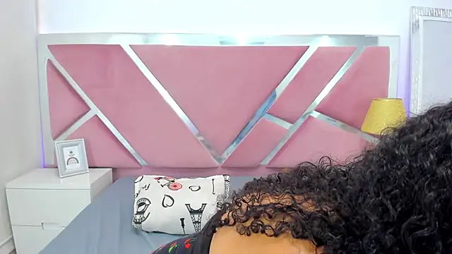Tiffanymiller00 webcam