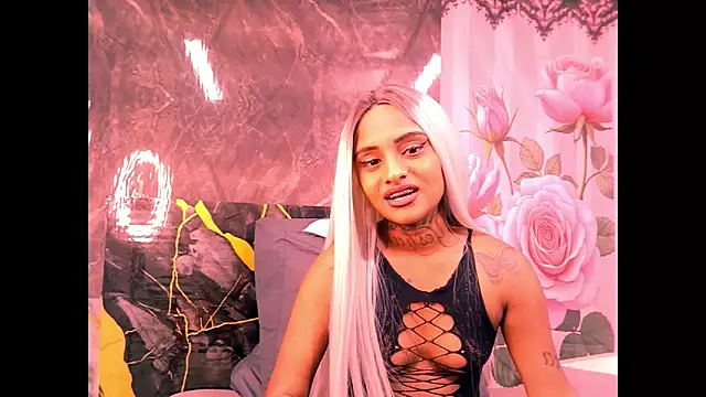 indian_barbie live cam on StripChat