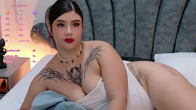 Emily-Cooper- webcam