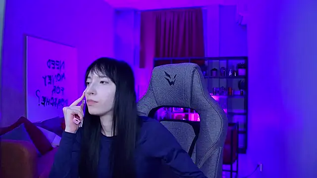 SeraphineSparda webcam