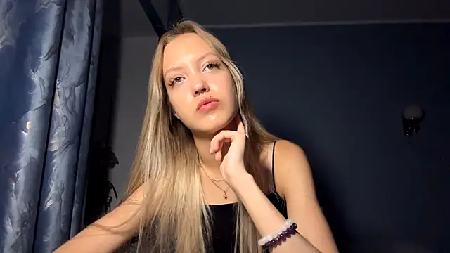 NievesHackey webcam