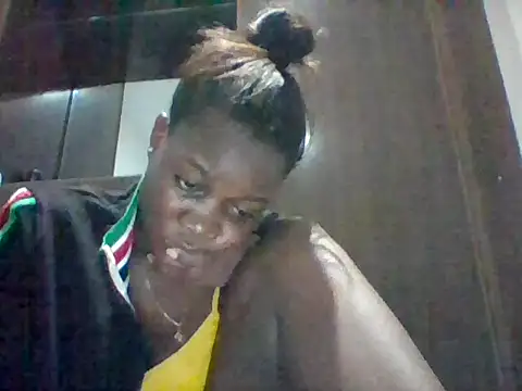 zainaxxxxx webcam