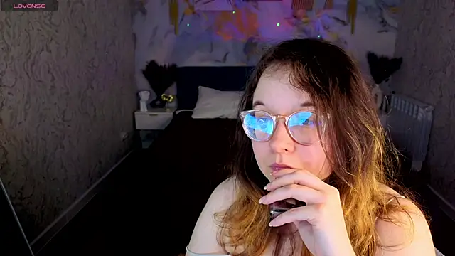 Watch Aleks-casterrr live on EroticFlix - High definition streams