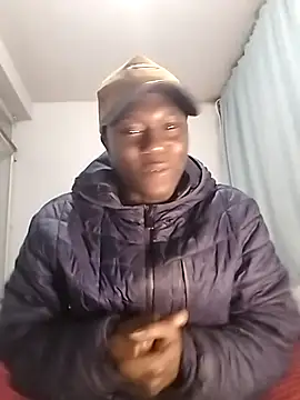 blacksaucy webcam
