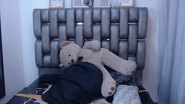 Milo_and_Mily webcam