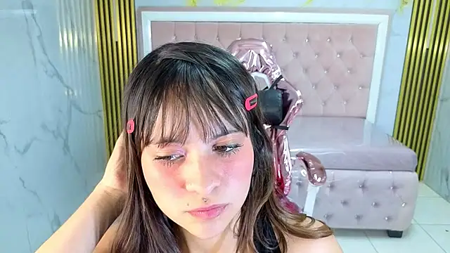 Watch isabeau_s live on EroticFlix - High definition streams