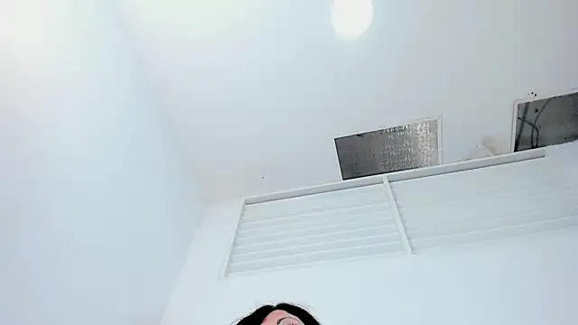 Cleopatra_Trans webcam