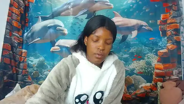 AfricanBarbiee69 webcam