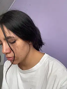 Watch Marianahb-e live on EroticFlix - High definition streams
