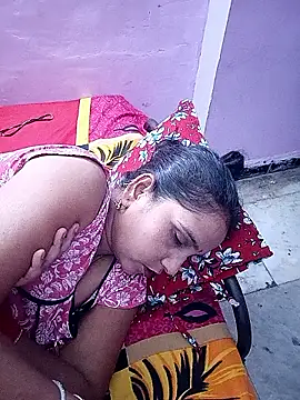 reemacouple007 webcam
