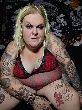 curvy420queen's room