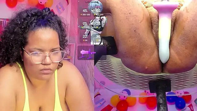 MhiaRey webcam