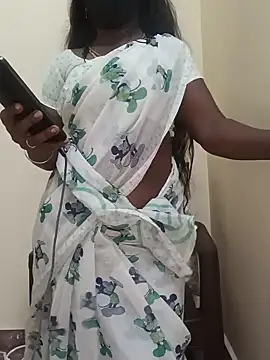 tamilammukuttyy webcam