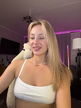 Mally_Say webcam