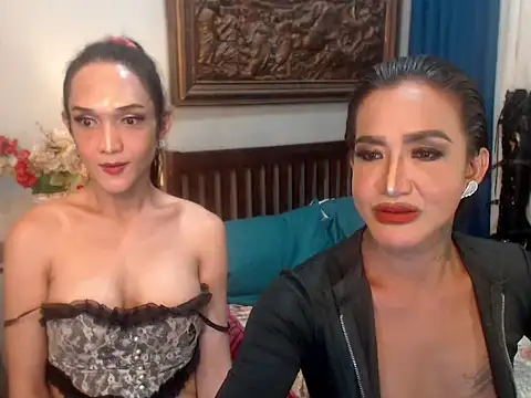 ScarlethXAviona webcam