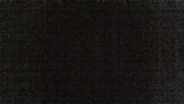 Thewomenn webcam