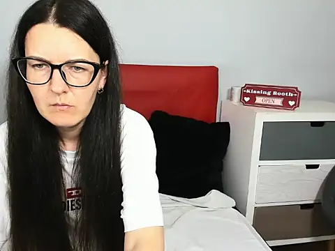 NadiaXlove webcam