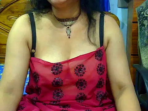 horny_doll24 (F milf) - Nude show with face