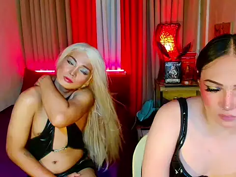Phenomenal_Shemale webcam