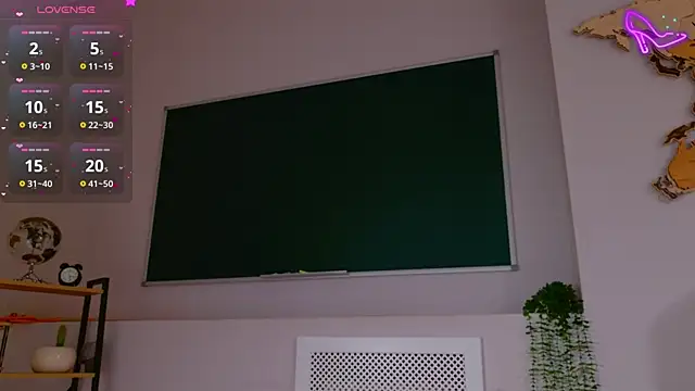 ClaireMathis webcam