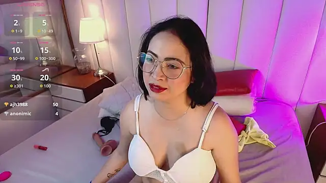 AlanaWesst webcam