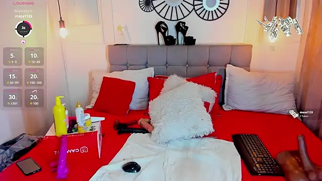 Watch Ashley_Beenson live on EroticFlix - High definition streams