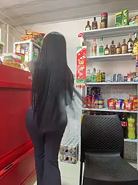 Sara_fun live Stripchat room