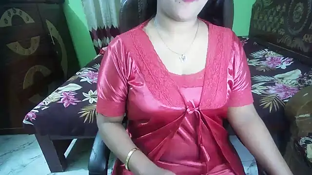 BengaliQueenStar webcam