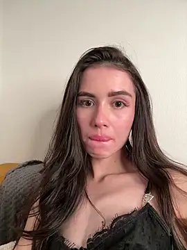 sofialalight (F young) - Fisting my pussy!