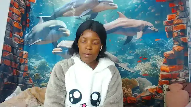 AfricanBarbiee69 webcam