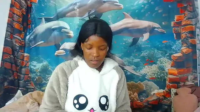 AfricanBarbiee69 webcam