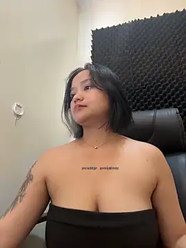 Welodynne - Female webcam sex chat