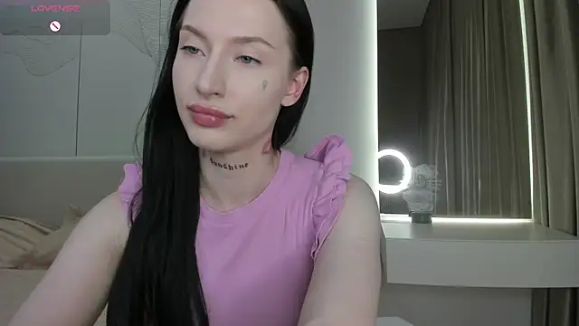 JenniferQueen11 webcam