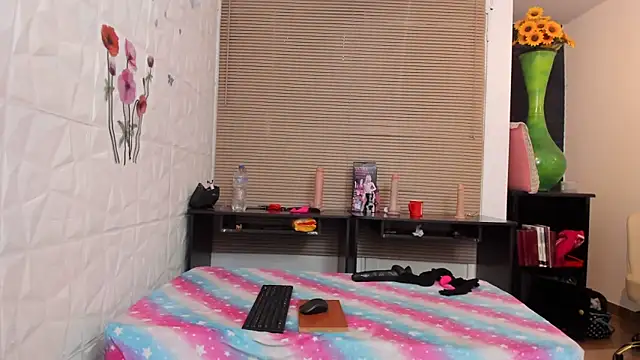 Angie_Steele webcam