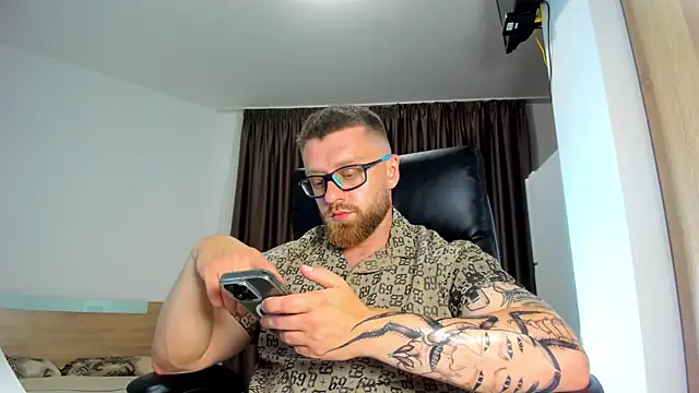 Findom_guy webcam
