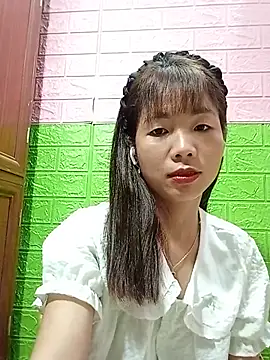 Watch AmyLinee01 live on EroticFlix - High definition streams