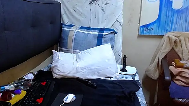 Brunettedevon33 webcam