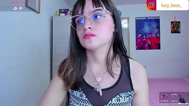 Lucyy-hess webcam