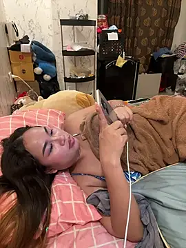 Watch Ponthip live on EroticFlix - High definition streams