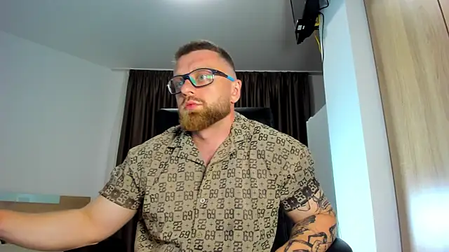 Findom_guy webcam
