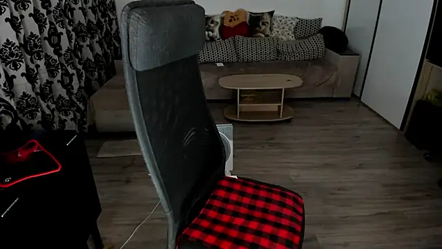 Charlotte_Diamonds webcam