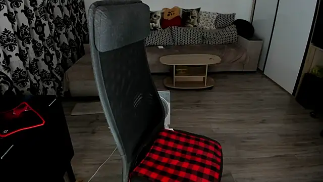 Charlotte_Diamonds webcam