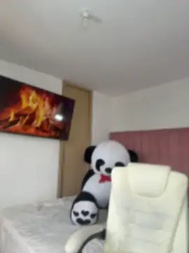 Janettcruz webcam