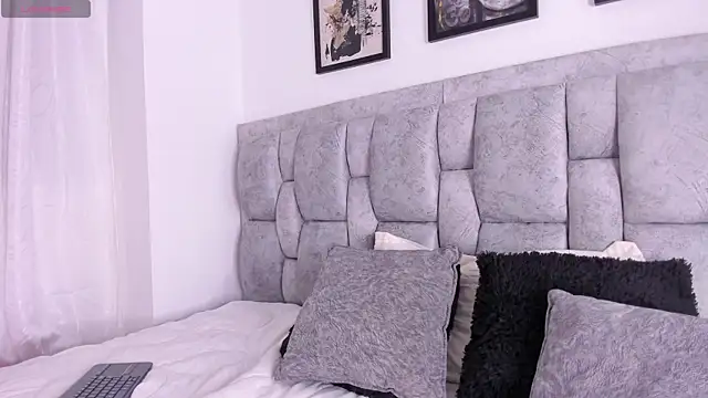 aaryy_ webcam