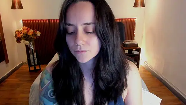 KatherineBond webcam