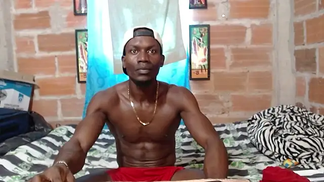 miltonjjakee (Ask my age) - make my cock hard