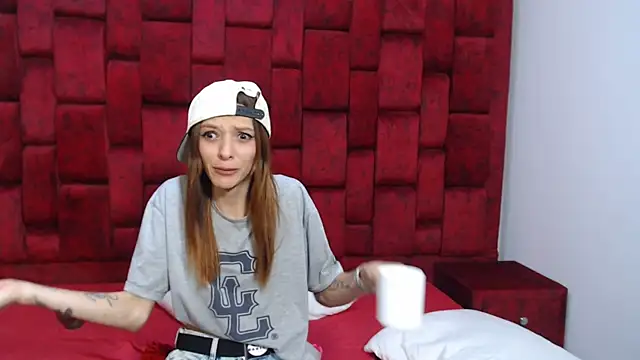 barby_jones25 live cam on StripChat
