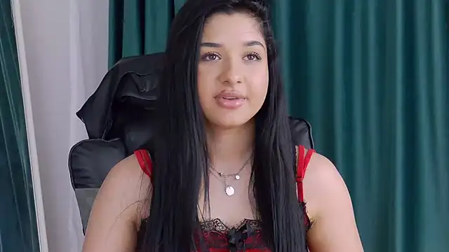 MissNaomiBelle webcam