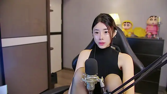 Watch XiaoYuBao- live on EroticFlix - High definition streams