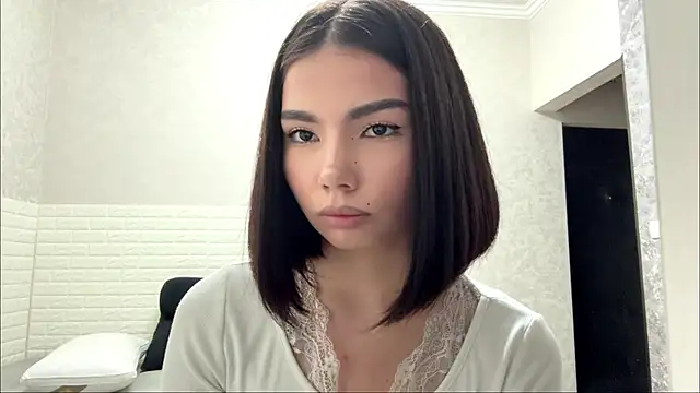 MarylnMonnier webcam